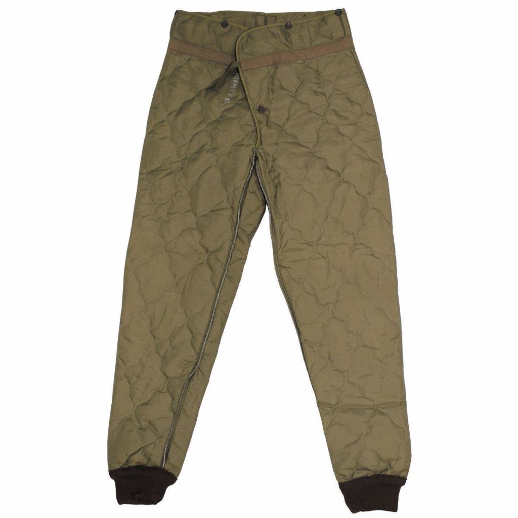 nike quilted trousers